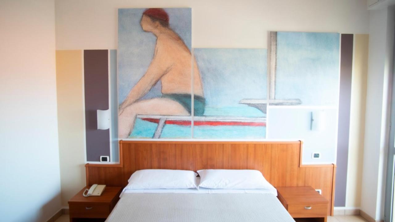 Hotel Royal Giulianova Εξωτερικό φωτογραφία