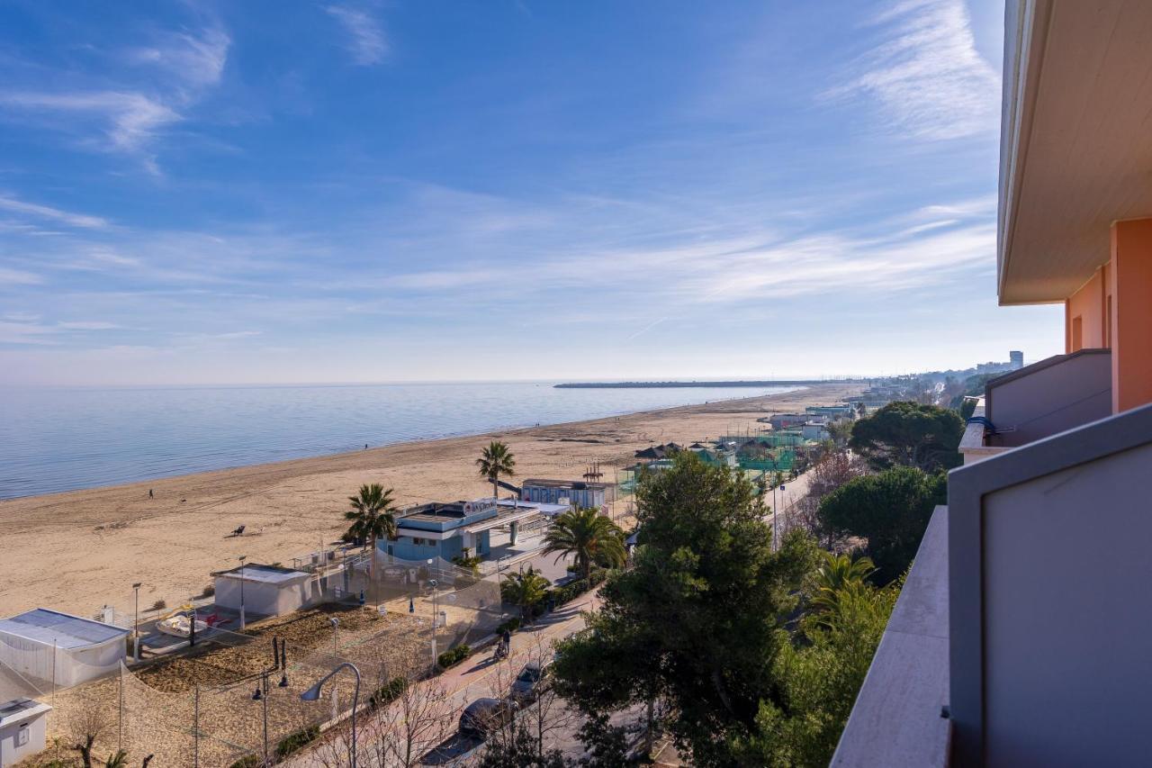 Hotel Royal Giulianova Εξωτερικό φωτογραφία