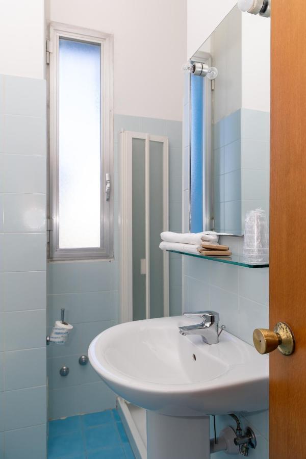 Hotel Royal Giulianova Εξωτερικό φωτογραφία