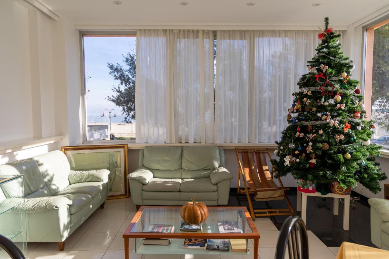 Hotel Royal Giulianova Εξωτερικό φωτογραφία